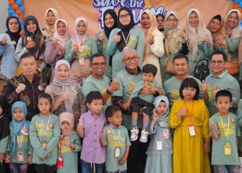 Bukti Dukung Anak Penderita Kanker, Wako Hendri Septa Rela Gunduli Kepalanya