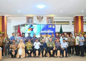 Dikunjungi Sekjen Kemendagri, Wako Hendri Septa Harapkan Kinerja Pemko Padang Lebih Meningkat