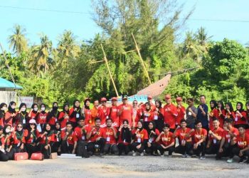 Wako Hendri Septa Apresiasi Program USR Ke-VII Unbrah Di Kawasan Pantai Air Manis