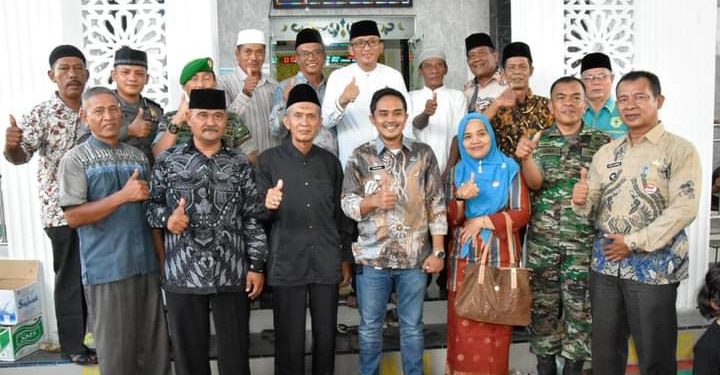 Resmikan Masjid Ar-Raudhah Parak Rumbio, Wako Hendri Septa; Jadikan Masjid Sebagai Tempat Pembinaan Generasi Muda