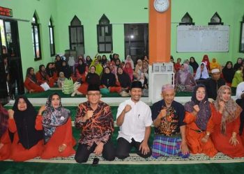 Wako Hendri Septa Kukuhkan Pengurus Masjid, Muslimah Center Dan BKMT/MTI Masjid Baitul Ihsan Tanah Sirah Piai