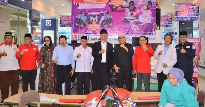 Sudah Berjalan 8 Tahun, Wako Padang Hendri Septa Apresiasi Donor Darah Di SJS Plaza