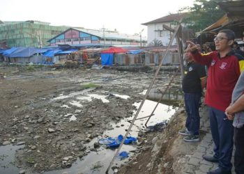 Jelang Peresmian Oleh Presiden RI Jokowi, Wako Hendri Septa Meninjau Persiapan Pembangunan Pasar Raya Fase VII
