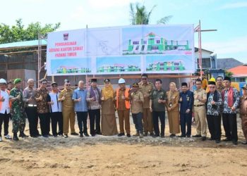 Letakkan Batu Pertama, Wako Padang Hendri Septa: Alhamdulillah Pembangunan Kantor Camat Padang Timur Di Mulai!