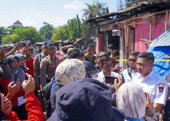 Wawako Ekos Albar Bergerak Cepat Tinjau Kebakaran Pasar Raya