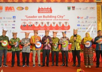 Pembicara Di Rakernas IMA 2023, Wawako Ekos Albar Beberkan Strategi Pemasaran Kota Padang