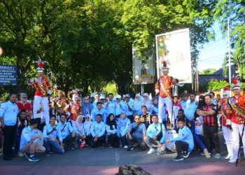 Dilepas Wako Hendri Septa, Drum Corps Gita Abdi Praja IPDN Kampus Sumbar Meriahkan Car Freeday Di Padang