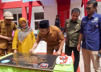 SD Negeri 10 Sungai Sapih Diresmikan, Wako Hendri Septa; Semoga Menambah Semangat Guru Dan Peserta Didik