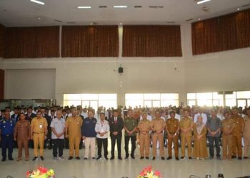 Penyegaran Birokrasi dan Tingkatkan Kinerja, Wako Hendri Septa Lantik 204 Pejabat Eselon III Dan IV