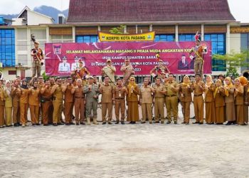 Dilepas Wako Hendri Septa, 217 Praja IPDN Selesai Magang Di Pemko Padang
